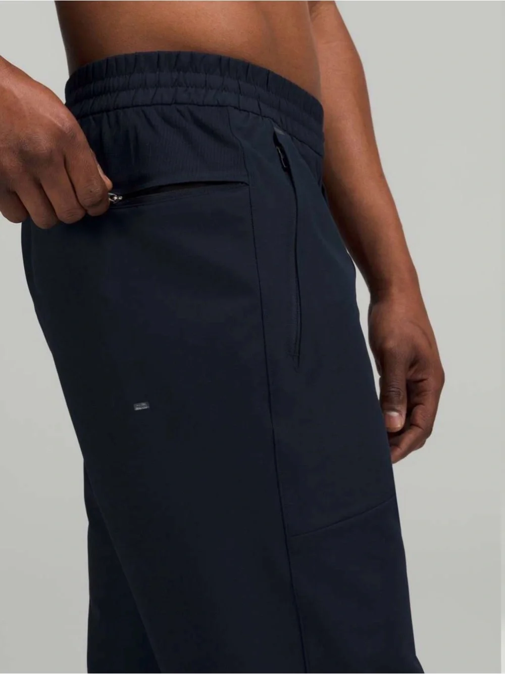 Lululemon License to Train Jogger Men L Blue M5AEGS Workout Athletic LTT Pants